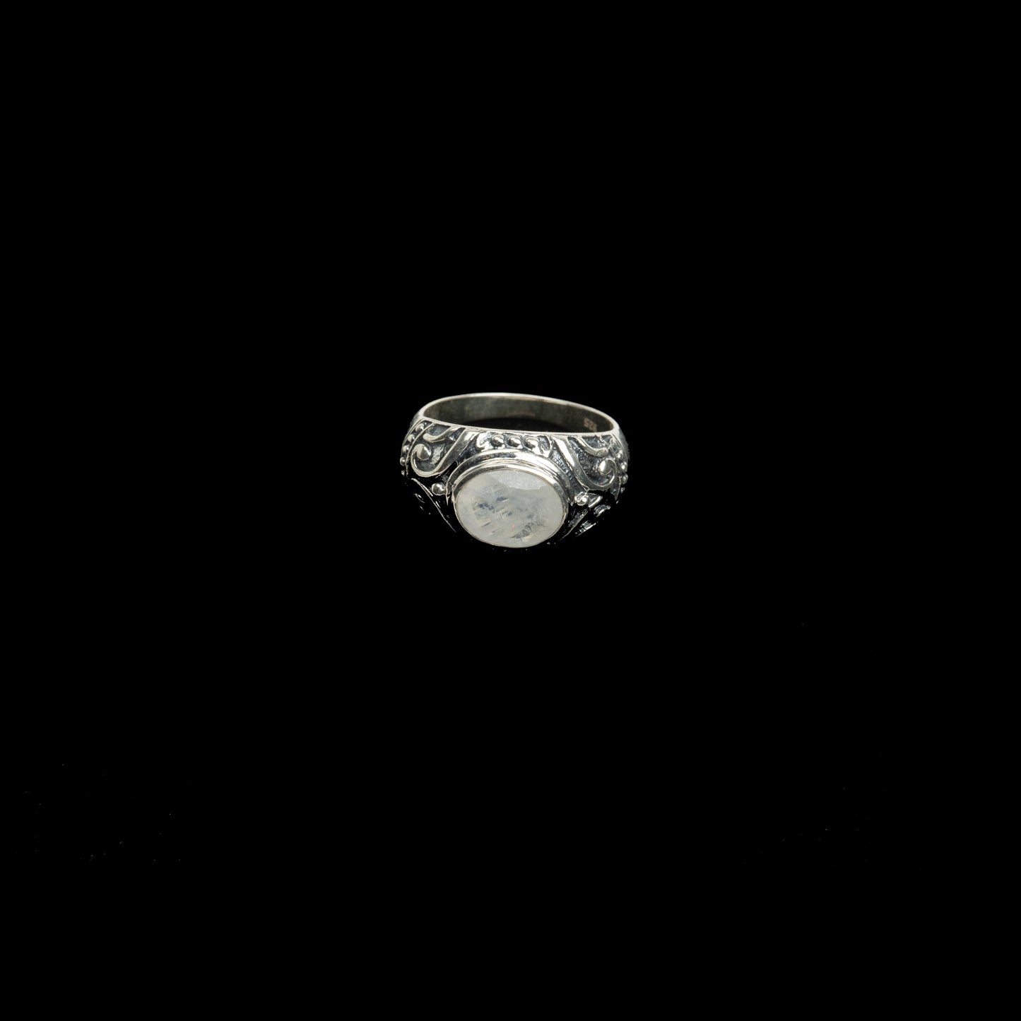 “Icy” ring