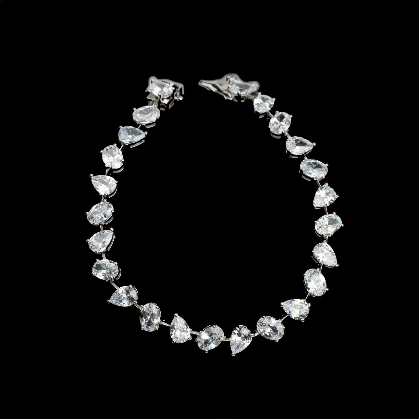 Brățară Argint “Moon Tears”