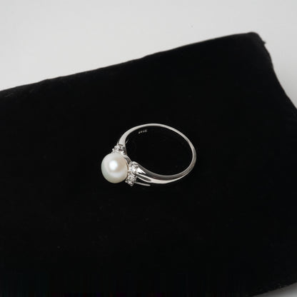 “Charm” ring