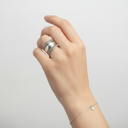 “Column” ring